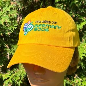 Vintage 2006 FIFA World Cup Germany ⚽️ 🇩🇪 strapback hat cap soccer football